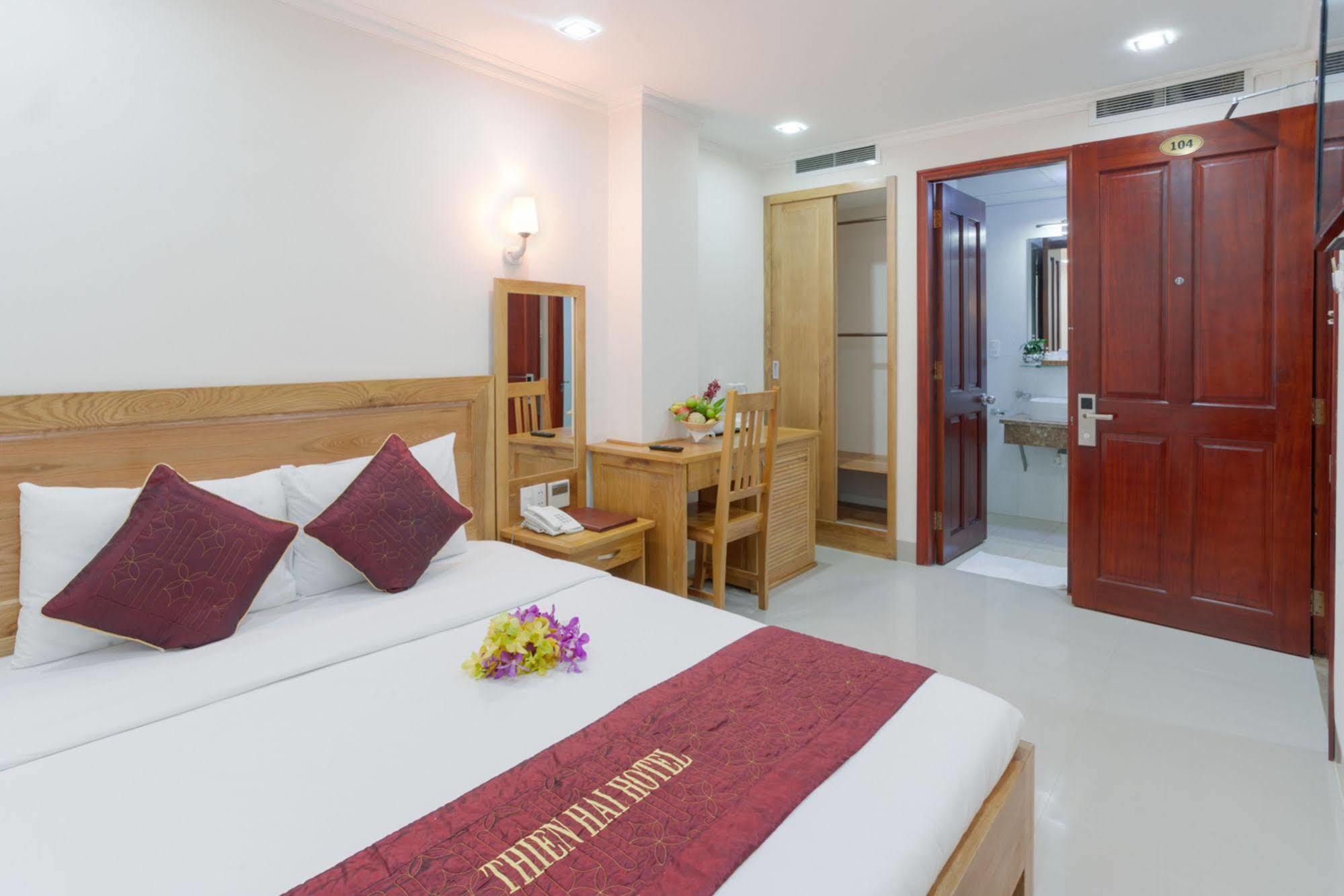 Thien Hai Hotel Ho Şi Min Exterior foto