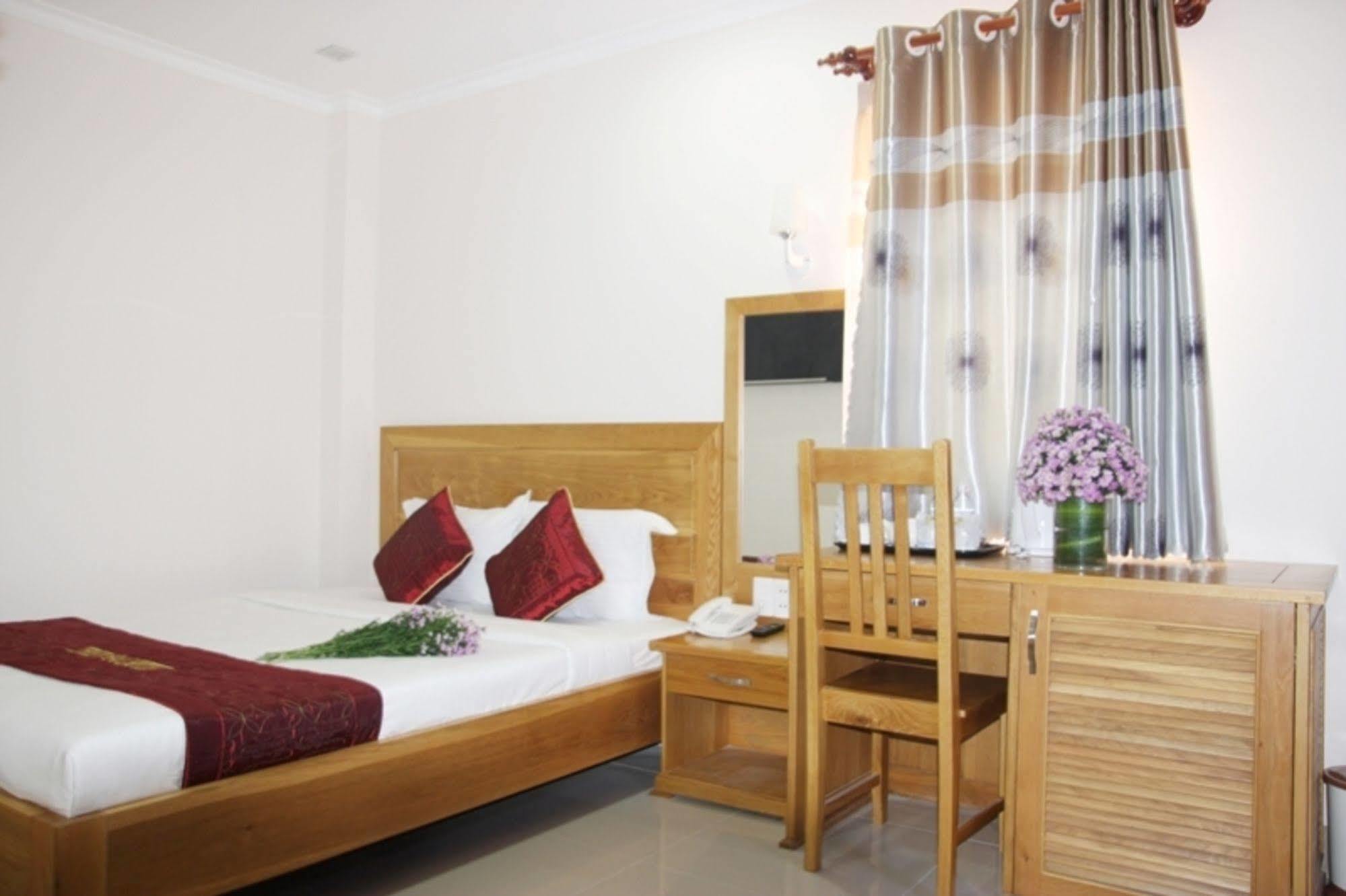 Thien Hai Hotel Ho Şi Min Exterior foto